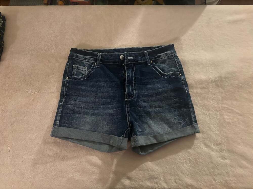 SHEIN Denim Shorts Size 32 Blue Cuffed Embroidered Pockets